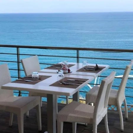Th - Venus Sea Garden Hotel