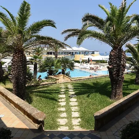 Th - Venus Sea Garden