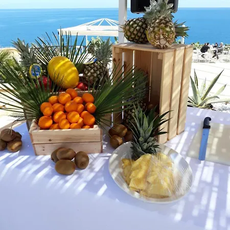 Th - Venus Sea Garden