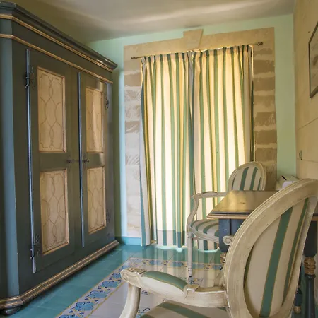 Th - Venus Sea Garden